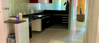 Casa com piscina espaçosa 