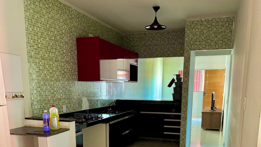 Casa com piscina espaçosa