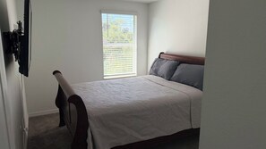 3 bedrooms, iron/ironing board, WiFi