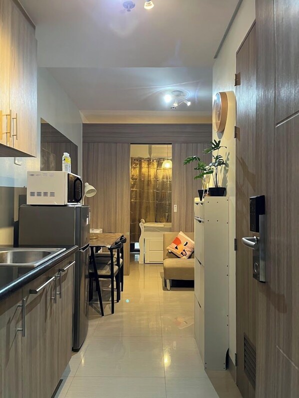 Standard Apartment | Free WiFi