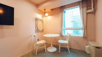 ์ํผ๋ฆฌ์ด ๋๋ธ๋ฃธ | ์ฑ
์, ๋ฌด๋ฃ WiFi