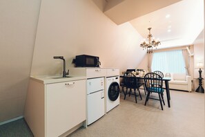 Deluxe Suite | デスク、WiFi (無料)