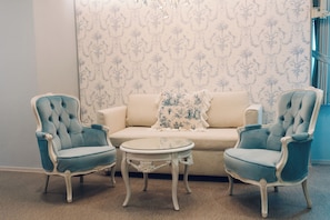 مكتب وواي فاي مجانًا