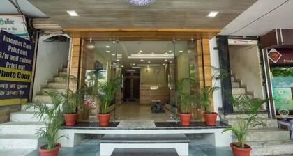 Hotel Raj Residency