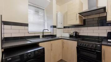 Microwave, oven, paper towels