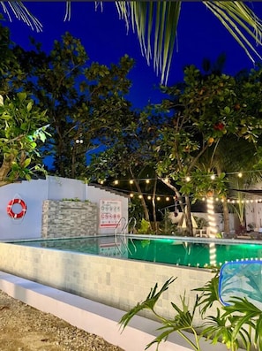 Piscina all'aperto