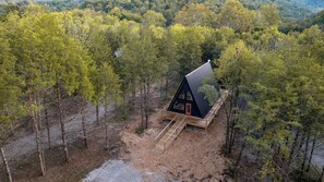 Exterior - Golf Lovers 2-bedroom A-Frame Cabin by Big Cedar Golf (Omaha)