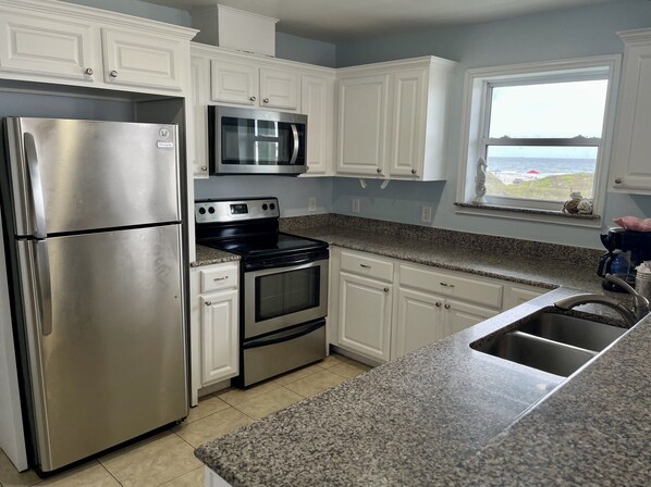 Condo, 3 habitaciones | Cocina privada