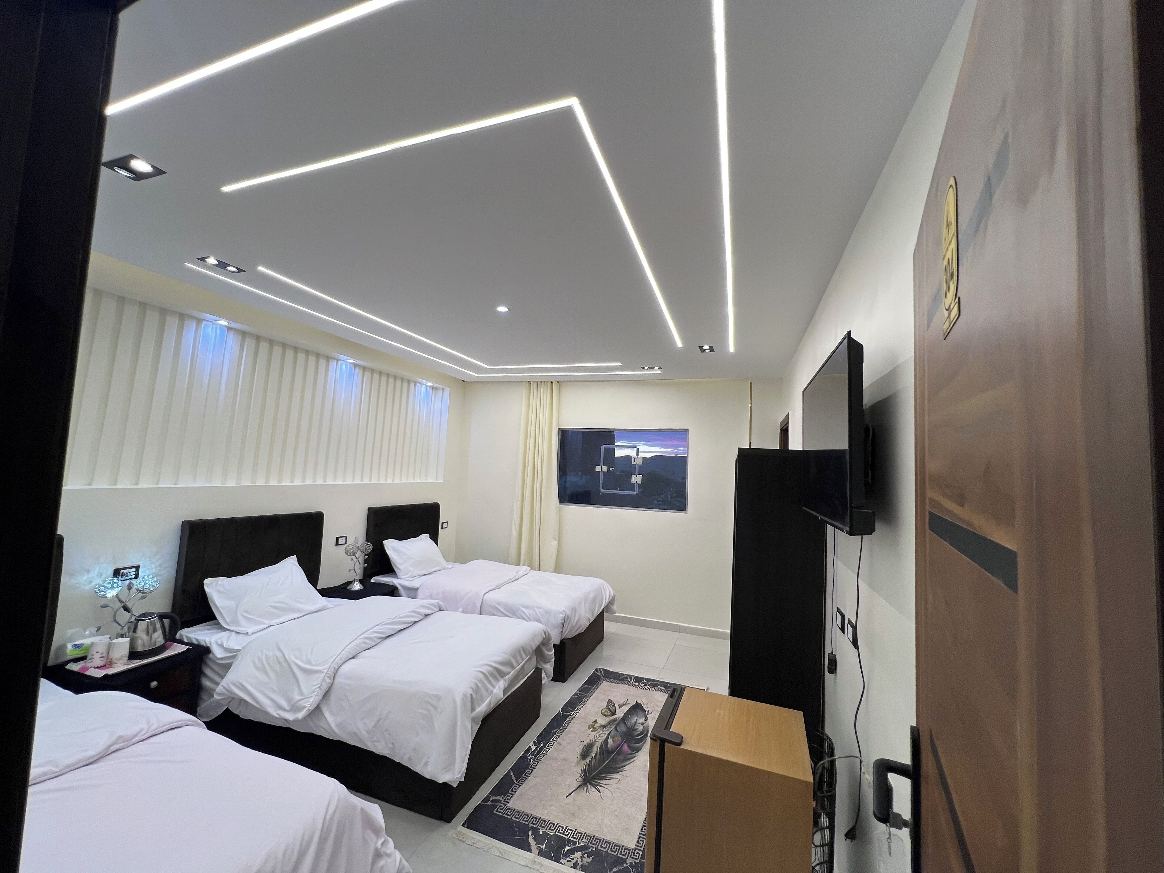 Chambre Triple, balcon, vue ville