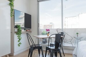 Studio | Living area - MOT AGUERO 2200 (Buenos Aires)