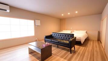 Basic-værelse med 2 enkeltsenge - bjergudsigt | Gratis Wi-Fi