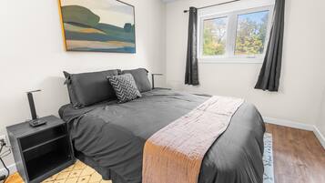 1 chambre, fer et planche à repasser, Wi-Fi, draps fournis