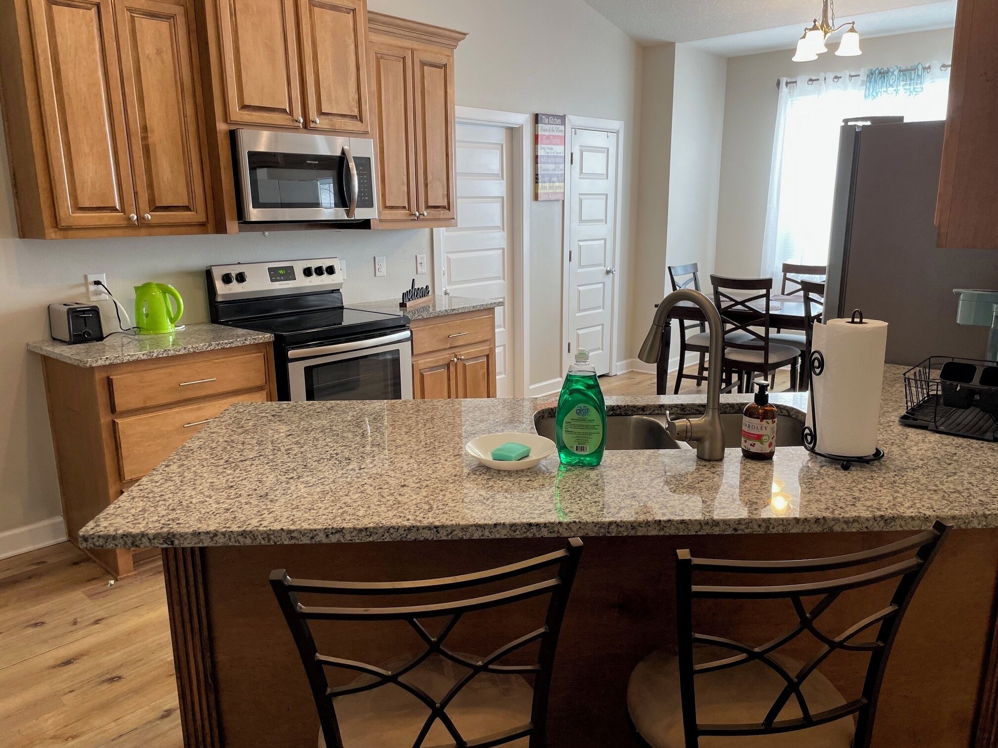 Microwave, oven, stovetop, dishwasher