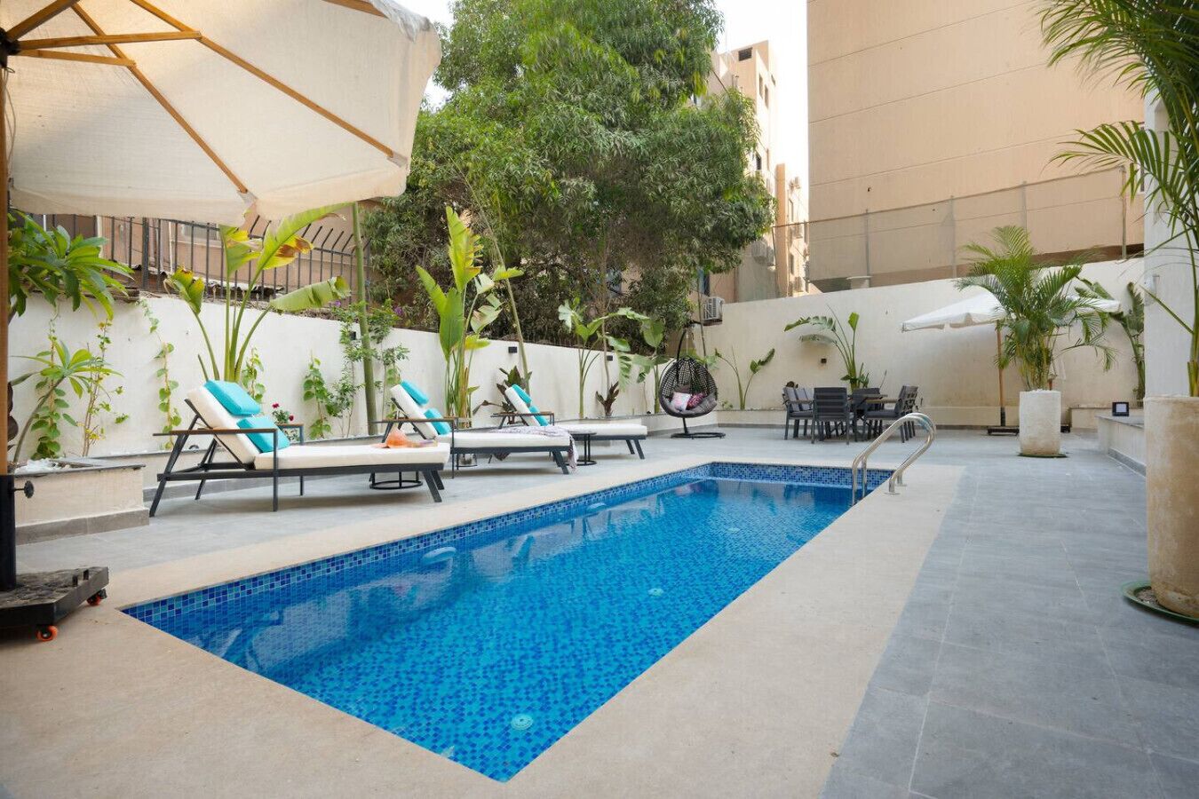 Pool