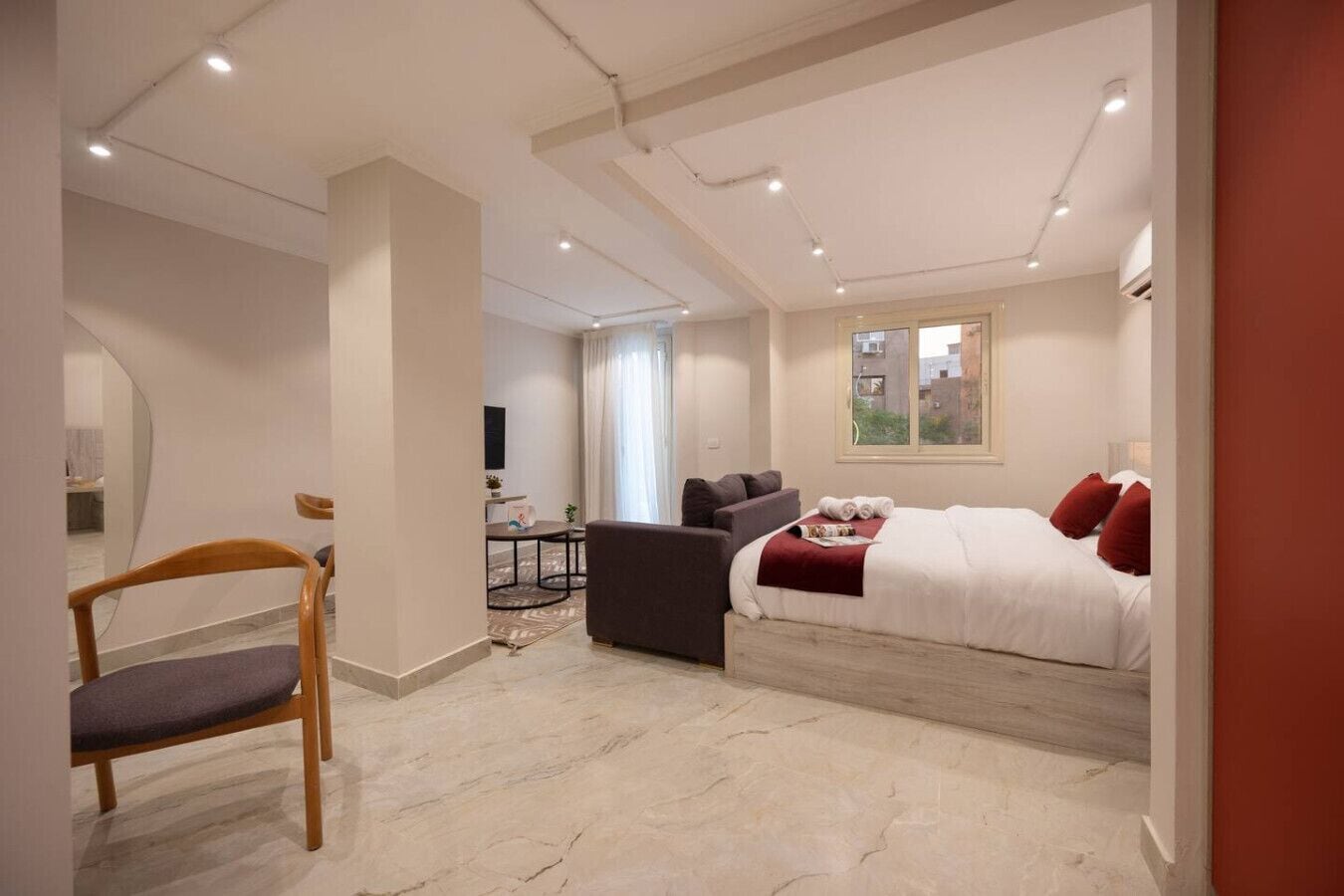 Strykejern/-brett, wi-fi og sengetøy