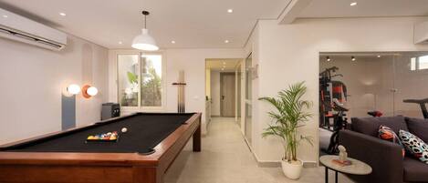 غرفة الألعاب