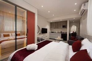 1 chambre, fer et planche à repasser, Wi-Fi, draps fournis