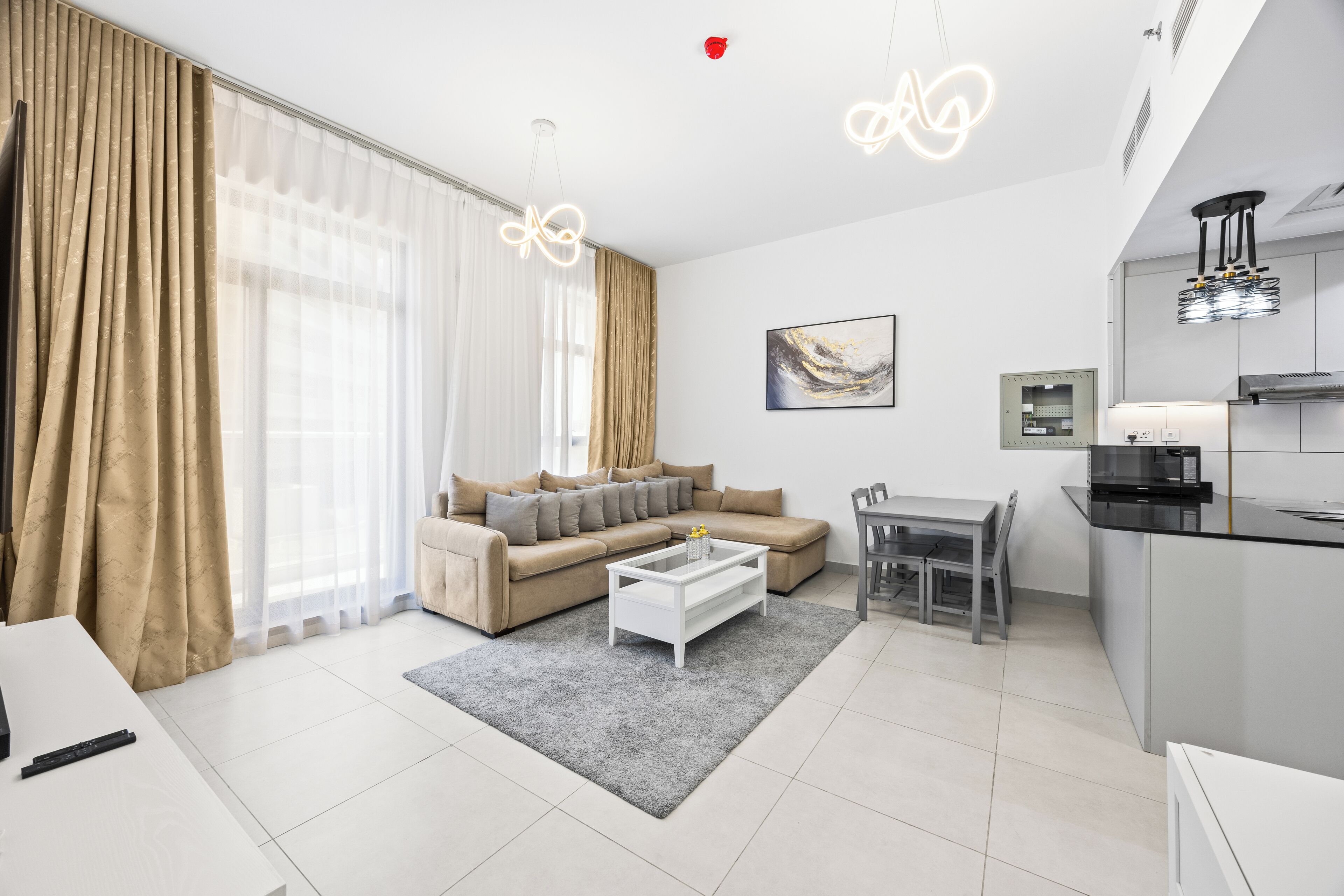 Leilighet – deluxe, balkong, byutsikt | Oppholdsrom