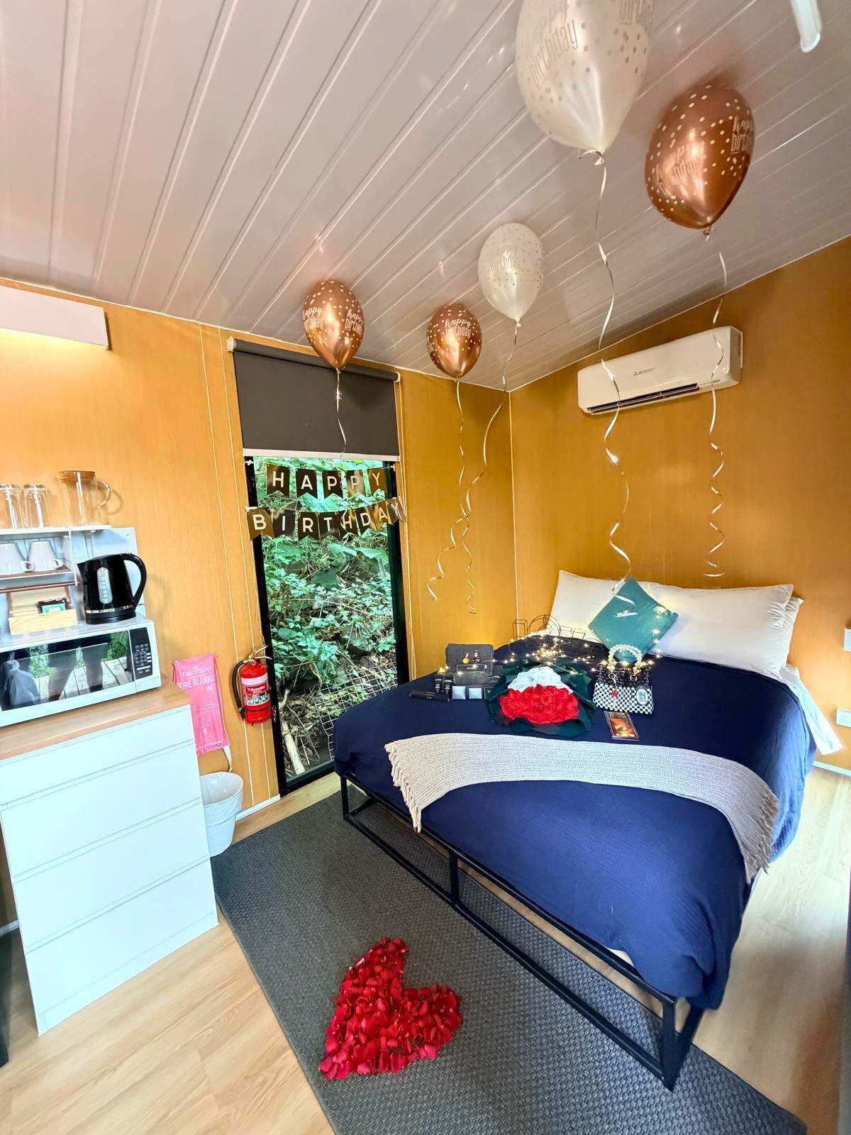 1 quarto, roupa de cama