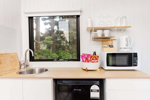 Interior - Montville Retreat by Tiny Away (Montville)