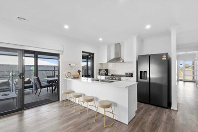 The Ace Escape - Yarrawonga