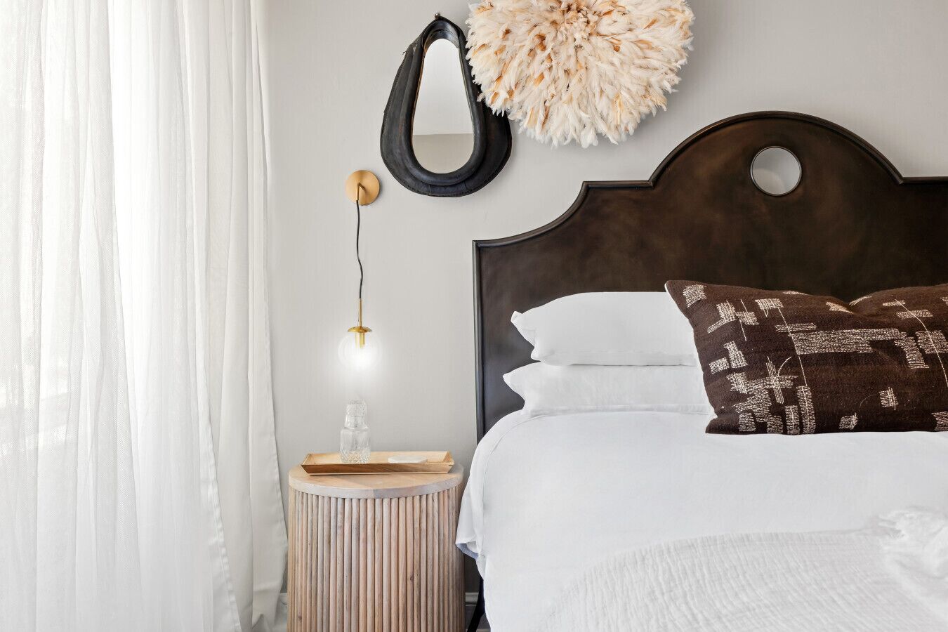 1 bedroom, desk, iron/ironing board, travel crib