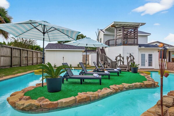 Pool - Nasa Entertainment Escape: Games, Lazy River Pool (Seabrook)