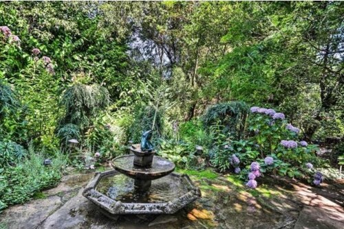 Artful Apartment w/ Moroccan Details & Gardens