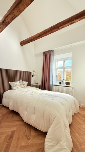 1 Schlafzimmer, Bügeleisen/Bügelbrett, Reisekinderbett, kostenloses WLAN