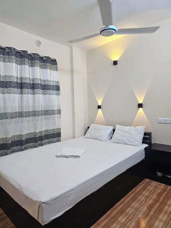 Superior Double Room, Sea View | Free WiFi - Sailor Beach Resort Cox's Bazar (Cox's Bazar)