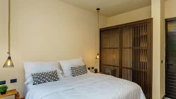 4 bedrooms, WiFi, bed sheets