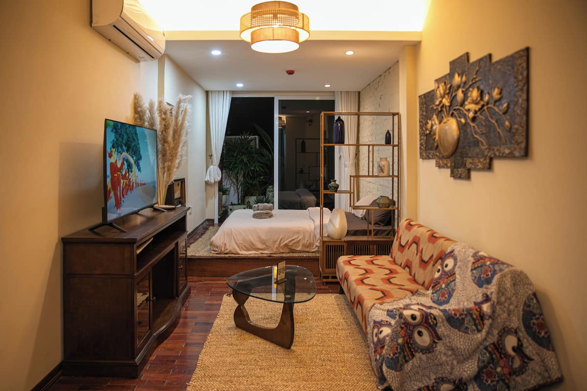 Phòng đôi phong cách cổ điển, 1 phòng ngủ, không hút thuốc, quang cảnh hồ | Trang trí khác biệt, trang bị nội thất với thiết kế riêng biệt, bàn