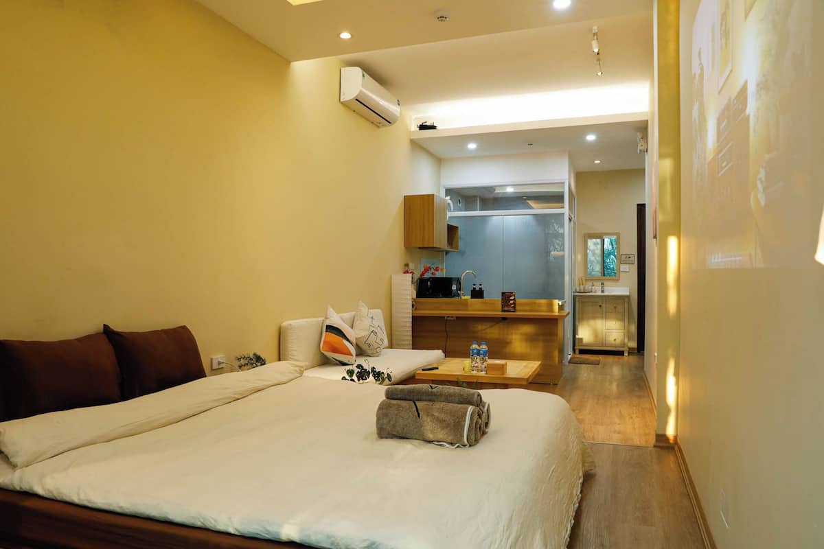 Japanese-style Double Room | Pillowtop beds, individually decorated, individually furnished, desk