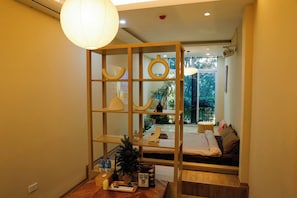 Japanese-style Double Room | Pillow-top beds, individually decorated, individually furnished, desk - Home. Homestay (Hanoi)