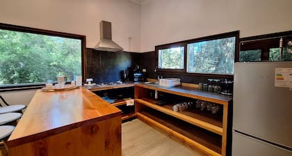 Oak Cabin - BBQ, Hot Tub, Wifi & Nature