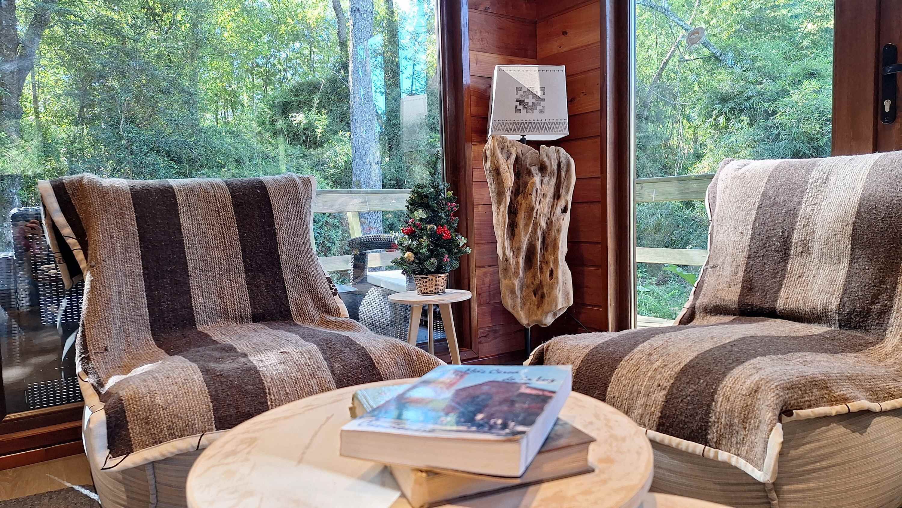 المنشأة من الداخل