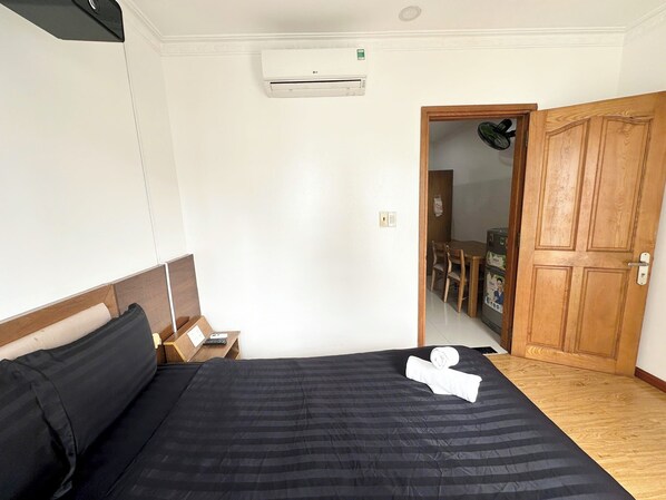 ห้องพัก, เตียงควีนไซส์ 1 เตียง, ระเบียง | มินิบาร์, Wi-Fi ฟรี, ผ้าปูที่นอน