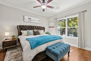 3 soverom, strykejern/-brett, wi-fi og sengetøy