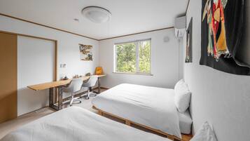 Apartment | Iron/ironing board, free cribs/infant beds, free WiFi, bed sheets