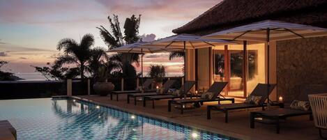 Superior Villa, 5 Bedrooms, Sea View | Beach/ocean view