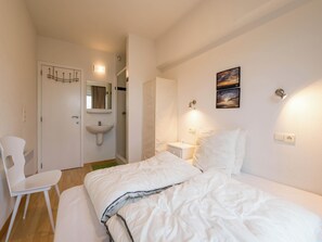 2 Schlafzimmer, Bügeleisen/Bügelbrett, Internetzugang