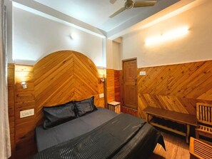Standard Double Room, Balcony, Mountain View | Free WiFi