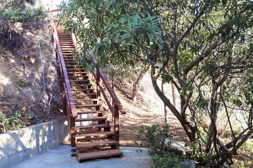 Artist Retreat: A cabin tucked away in nature close to LA