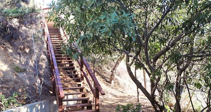 Artist Retreat: A cabin tucked away in nature close to LA