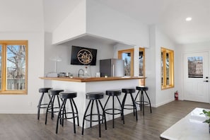 Dining - Ultimate Treehouse Mansion with Swim Spa, Sleeps 31 (Lakewood)