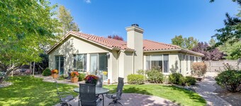 13 Mi to Slopes: Cozy Home w/ Fenced Yard in Reno