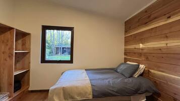 2 sovrum, strykjärn/strykbräda, resesäng och wi-fi