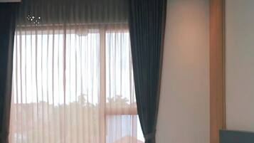 Villa | Desk, free WiFi