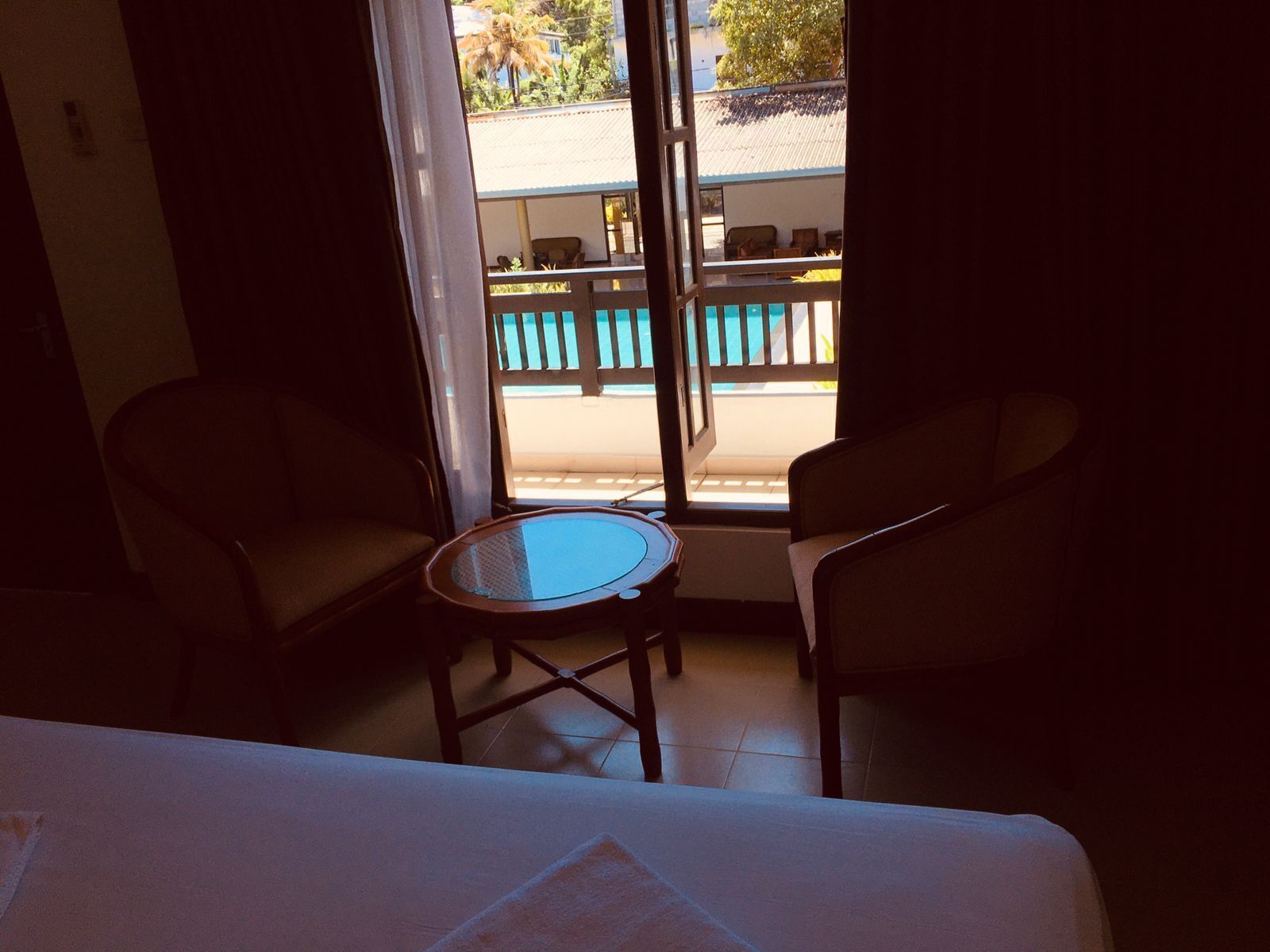 15 つの屋外プール