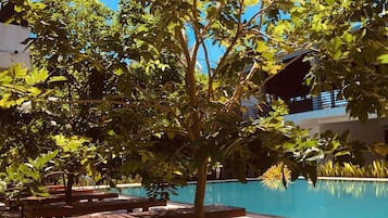 15 piscines extérieures